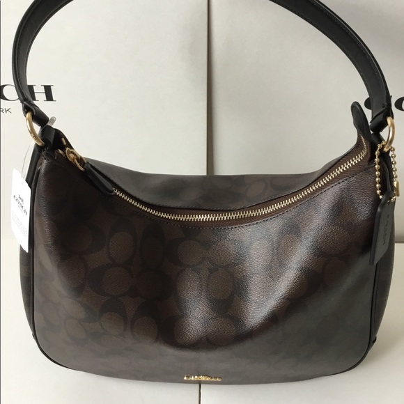 🌷Coach Zip Shoulder Bag In Signature Canvas NWT. - Picture 2 of 8